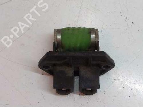 Used Heater resistor ALFA ROMEO 147 (937_) 1.6 16V T.SPARK ECO (937.AXA1A, 937.BXA1A) (105 hp) 25881904