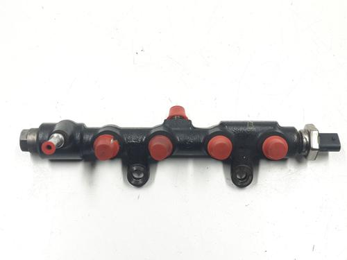 Injection rail PEUGEOT 2008 I (CU_) 1.5 BlueHDI 100 | BP33288354M98 - Image 2