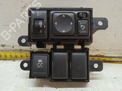 Used Mirror switch NISSAN JUKE (F15) [2010-2019]  10013888
