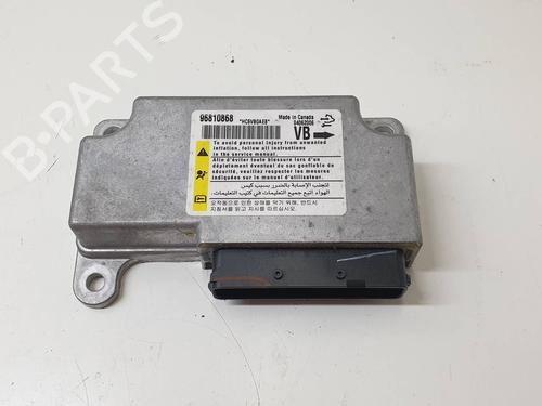 Used ECU airbags CHEVROLET CAPTIVA (C100, C140) 2.0 D 4WD (150 hp) 18708004