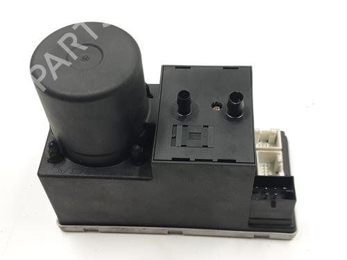 Used Central lock pump Central lock pump AUDI A3 (8L1) 1.6 (102 hp) 36352182 36352182