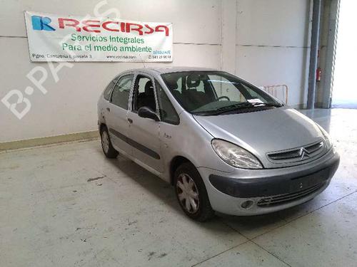 Right front fog light CITROËN XSARA PICASSO (N68) 2.0 HDi | BP9467677C31 