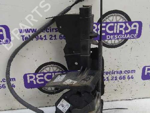 Used Front right lock FORD FOCUS III [2010-2020]  9477548