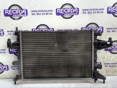 Used Water radiator OPEL CORSA C (X01) [2000-2009]  9478970
