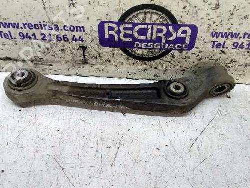 Used Left front suspension arm AUDI A4 B8 (8K2) [2007-2017]  9479652