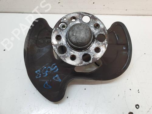 Used Right front steering knuckle MERCEDES-BENZ C-CLASS (W204) C 350 (204.056) (272 hp) 17626274