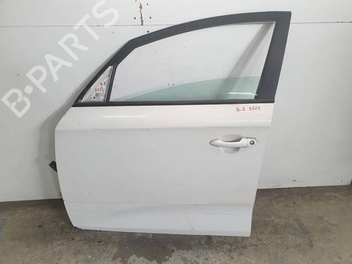 Used Left front door KIA CARENS IV [2013-2025]  17014391