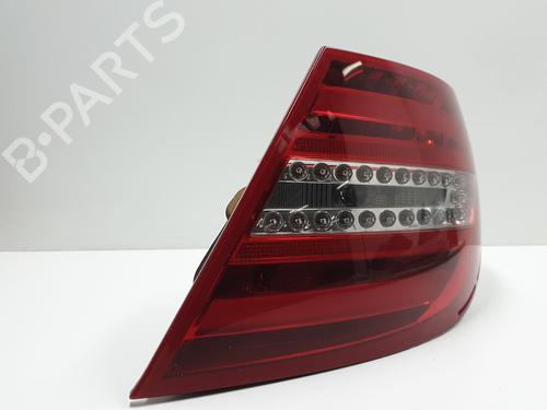Right taillight MERCEDES-BENZ C-CLASS (W204) C 180 CDI (204.000) | BP28025705C35 