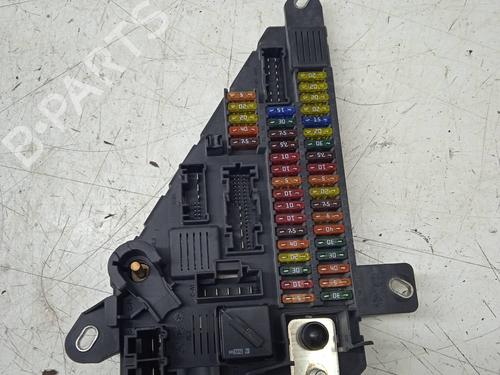 Used Fuse box BMW 5 (E60) 530 i (231 hp) 9976440