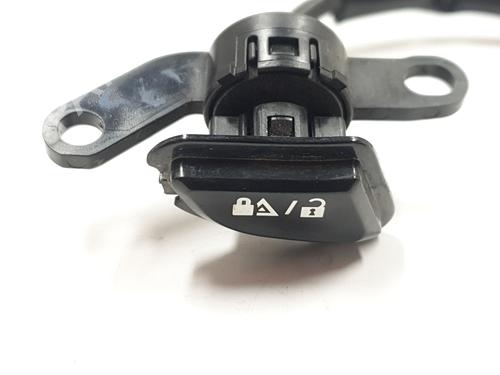 Switch YAMAHA MOTORCYCLES TMAX TMAX 560 Tech Max (SJ18, SJ21) | BP40109421I30 - Image 2
