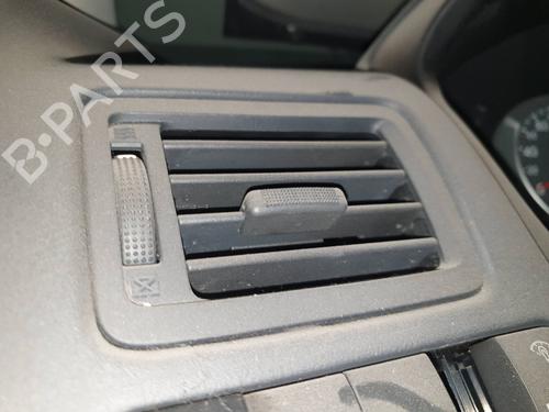 Used Air vent HYUNDAI TUCSON (JM) 2.0 CRDi (136 hp) 15524275