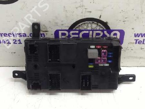 Used Fuse box KIA CARNIVAL / GRAND CARNIVAL III (VQ) [2005-2015]  9467922