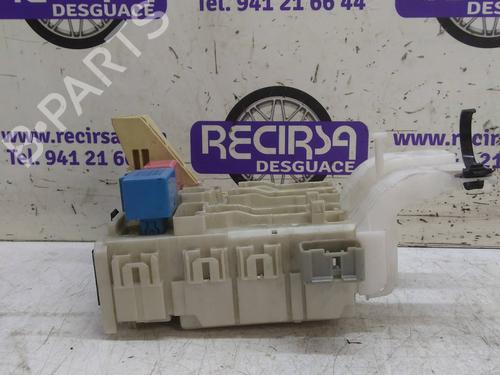 Sikringsdose TOYOTA YARIS (_P9_) [2005-2014]  9491546