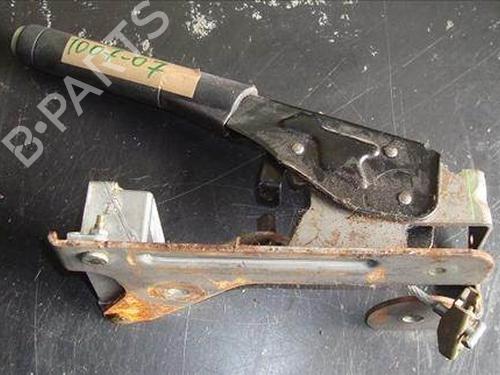 Used Hand brake PEUGEOT 1007 (KM_) 1.4 HDi (68 hp) 12135636