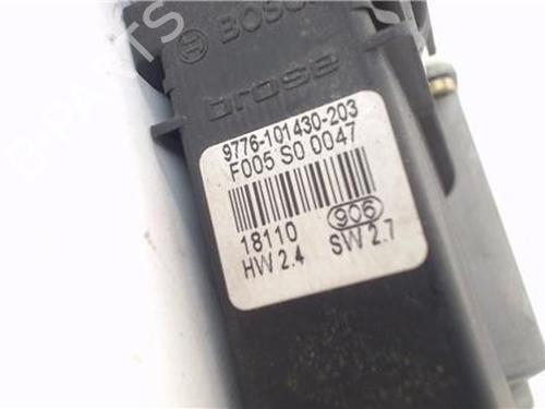 Left front window motor VW GOLF IV (1J1) 1.6 16V | BP25136123E21 