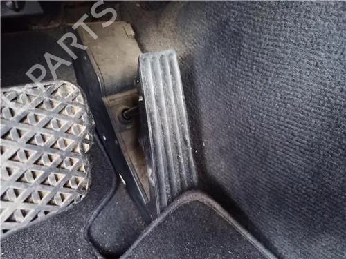 pedal-bmw-3-touring-e46-1999-2000-2001-2002-2003-2004-2005-23841622 main image