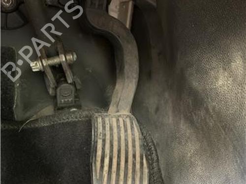 Pedal für OPEL CORSA D (S07) [2006-2015]  32421378