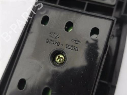 Left front window switch HYUNDAI GETZ (TB) 1.1 | BP26446162I27 