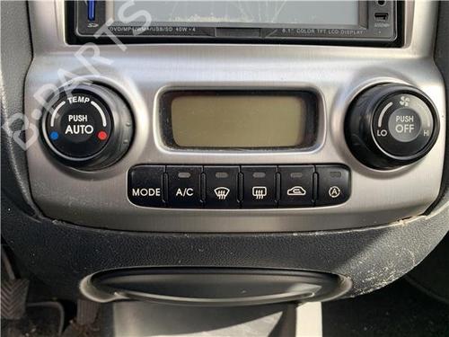 Used Climate control Climate control KIA SPORTAGE II (JE_, KM_) 2.0 CRDi 4WD (140 hp) 33730157 33730157