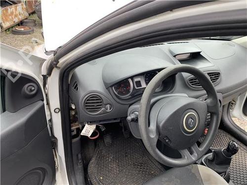 Used Dashboard RENAULT CLIO III (BR0/1, CR0/1) [2005-2014]  32419660
