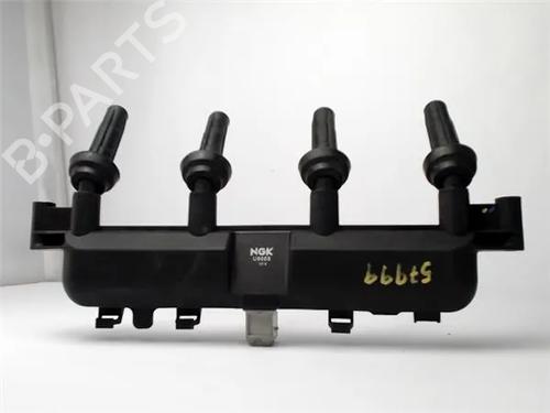Used Ignition coil PEUGEOT 206 Hatchback (2A/C) [1998-2012]  12068953