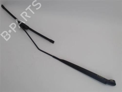 Used Front windshield wiper arm CITROËN C3 I (FC_, FN_) [2002-2013]  18260984