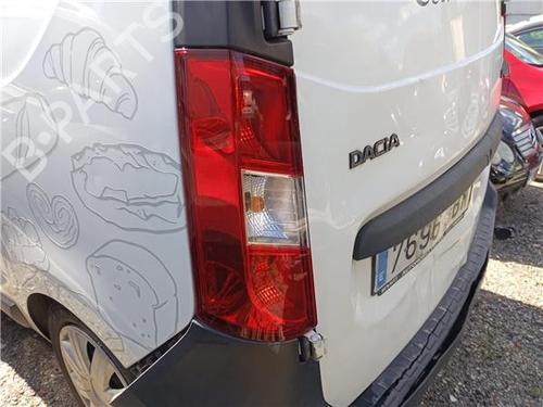 Venstre Baklys DACIA DOKKER Box Body/MPV 1.5 dCi 75 / Blue dCi 75 (FEJW, FEAH) (75 hp) 29977553
