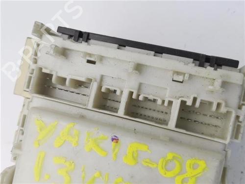 Fuse box TOYOTA YARIS (_P9_) | BP25007261E1