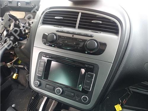 Console centrale SEAT ALTEA XL (5P5, 5P8) [2006-2015]  33203581