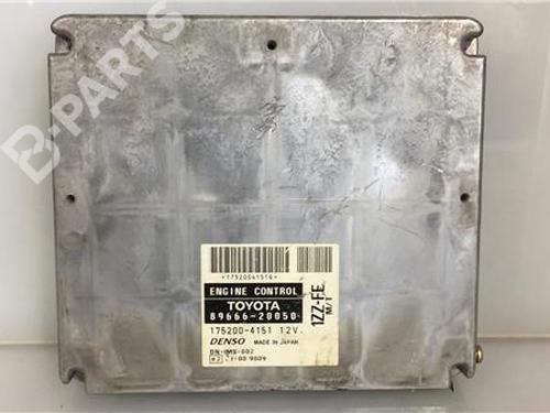 Used Electronic module TOYOTA CELICA Coupe (_T23_) 1.8 16V VT-i (ZZT230_, ZZT230) (143 hp) 10982957