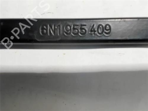 Front windshield wiper arm VW POLO III (6N1) 50 1.0 | BP14342007C143