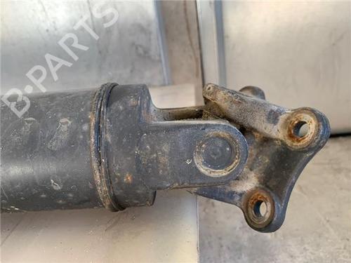 Driveshaft MITSUBISHI OUTLANDER II (CW_W) 2.0 DI-D (CW8W) | BP30182934M37 