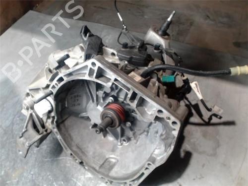Getriebe RENAULT MEGANE IV Hatchback (B9A/M/N_) 1.2 TCe 130 (B9MR) | BP18243650M3 