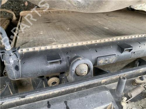 Used Water radiator PEUGEOT PARTNER MPV (5_, G_) [1996-2026]  32419508
