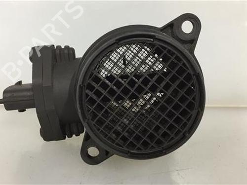 Débitmètre de masse D'Air FIAT PUNTO Hatchback Van (188_) 1.3 JTD (69 hp) 9685628