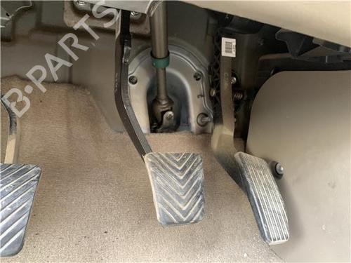 Used Break pedal Break pedal HYUNDAI TUCSON (JM) 2.0 (141 hp) 33729525 33729525