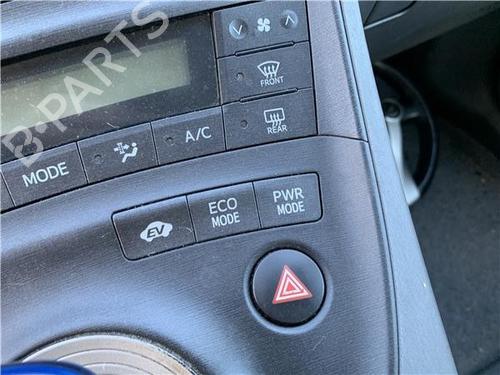 Switch TOYOTA PRIUS (_W3_) | BP32418602I30