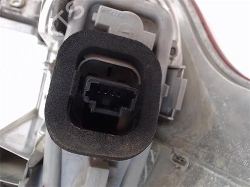Right taillight CITROËN C4 Picasso I MPV (UD_) 2.0 HDi 138 | BP10565155C35 