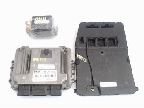 Used Electronic module RENAULT SCÉNIC II (JM0/1_) [2003-2010]  16655309