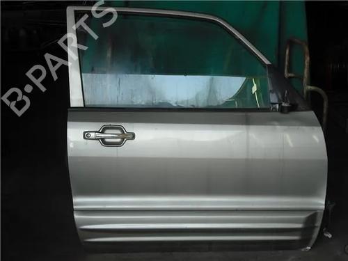 Used Right front door MITSUBISHI PAJERO III (V7_W, V6_W) [1999-2007]  11362601