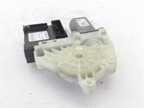 Left front window motor VW GOLF VI (5K1) 1.4 | BP40150817E21 - Image 3