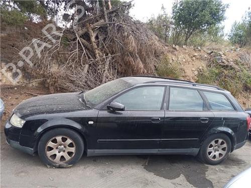 Højre baglygte AUDI A4 B6 Avant (8E5) 1.9 TDI | BP27723104C35 
