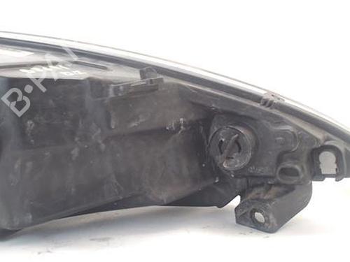 Left headlight PEUGEOT 1007 (KM_) 1.4 HDi | BP31990685C28