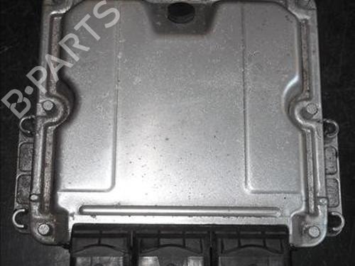 Used Electronic module RENAULT LAGUNA II (BG0/1_) 1.9 dCi (BG08, BG0G) (120 hp) 13643505