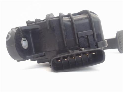 Pedal TOYOTA PRIUS Liftback (_W2_)  | BP13749039I4