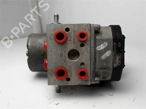 Used ABS pump RENAULT KANGOO (KC0/1_) [1997-2025]  11995821