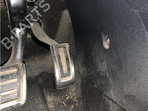 Used Pedal VW GOLF VII (5G1, BQ1, BE1, BE2) 1.4 GTE Hybrid (204 hp) 29281018