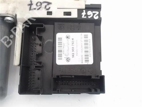 Right front window motor SEAT LEON (1P1)  | BP14343226E20 