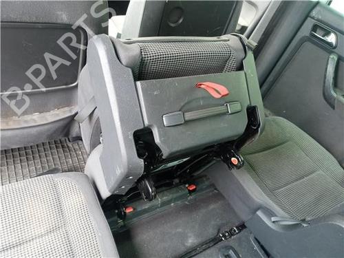 Rear seat VW TOURAN (1T1, 1T2) 2.0 TDI | BP32451016C17
