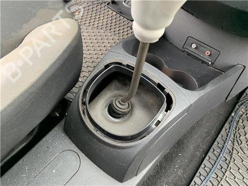 Used Gear lever RENAULT CLIO III (BR0/1, CR0/1) [2005-2014]  32419641